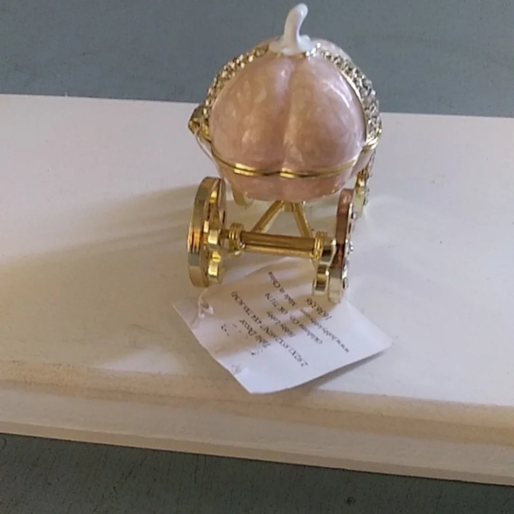 COPY - Bejeweled Cinderella Pumpkin Carriage Mini Hinged Trinket Pill Box 3" Hi… - Picture 5 of 5